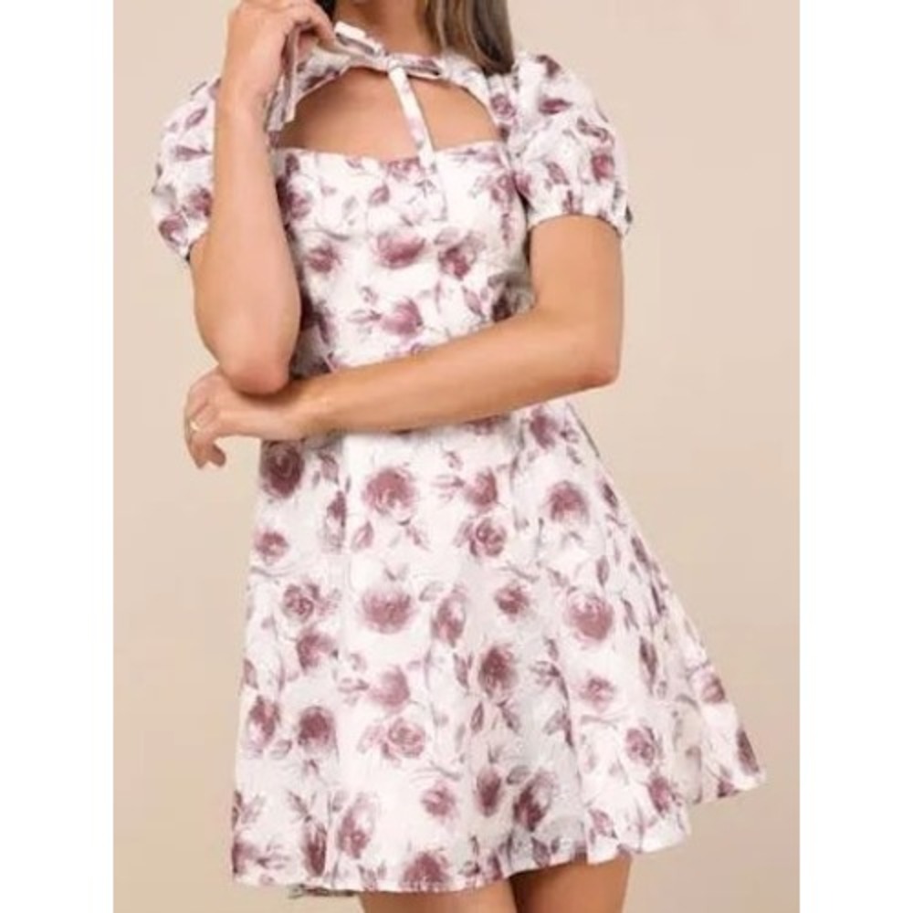 Lulus Floral Puff Sleeve Cutout‎ Mini Dress Cream Mauve Rose Large NWT